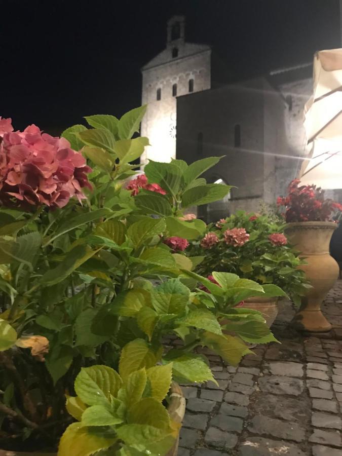 Affittacamere La Piazzetta Anagni Exterior foto